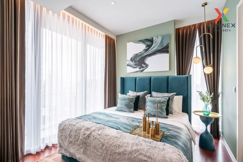 FOR RENT condo , Khun By Yoo , Duplex , high floor , BTS-Thong Lo